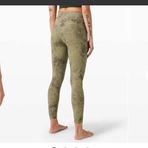 Lululemon alight diamond die leggings